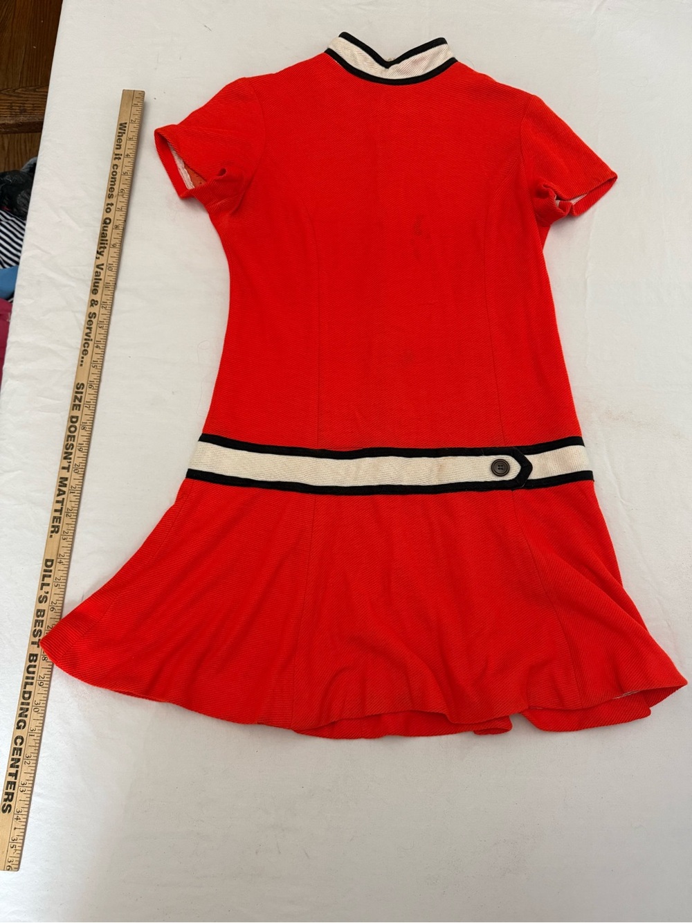 Vintage Homemade Orange Knit Short Sleeve Dress – 1960s/70s Style